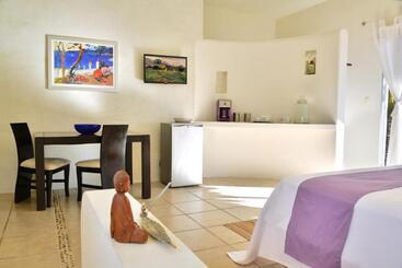 ホテル Villas Geminis Boutique Condo