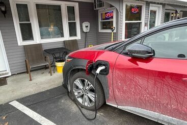 Sleep Woodstock Motel