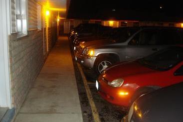 Eastcourt Motel