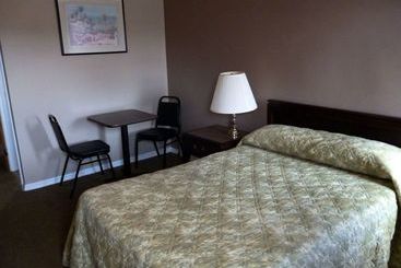 Maple Glen Motel