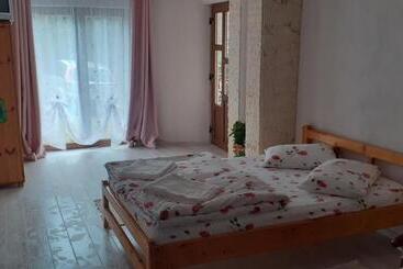 צימר Pensiunea Moldovan