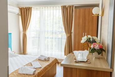 בית מלון כפרי Astoria Patria