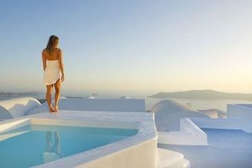 هتل Avista Suites