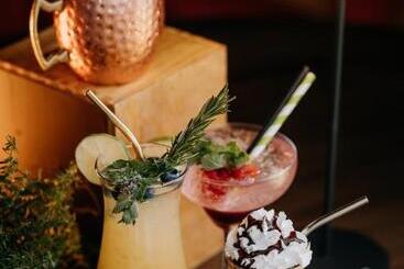 בית מלון כפרי Lacu Rosu