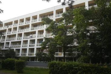 Отель Semiramis