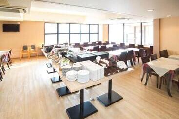 فندق Toyota Prestige