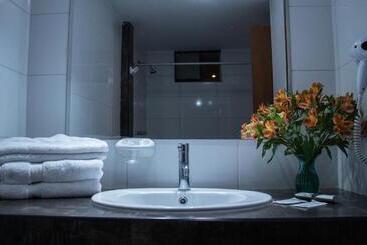 ホテル El Portal De San Lázaro