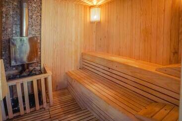 هتل Lizzy Wasi Urubamba