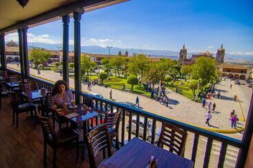 فندق Viavia Cafe Ayacucho