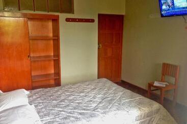 هاستل Hostal Sauna Tambo Wasi