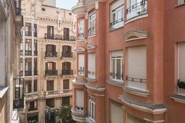 Apartamentos Madrid Centro B