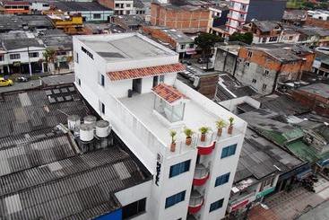 هتل Guadalupe Plaza