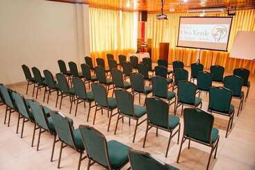 호텔 Oro Verde & Suites