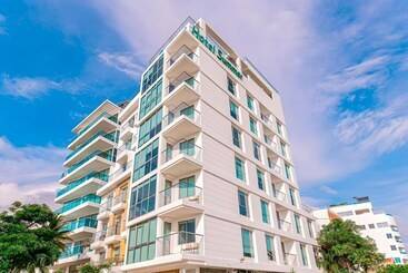 فندق Summer Frente Al Mar