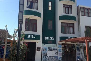 Paracas Hotel Ballestas Island