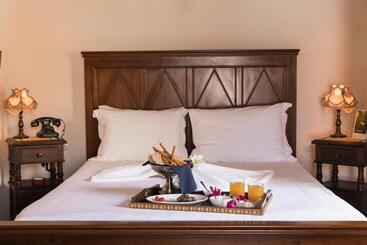 פנסיון Koukos Rhodian Guesthouse  Adults Only