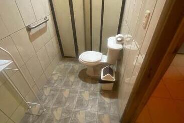 بنسيون Cabinas La Casona Del Pirata