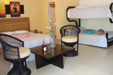 هتل Campestre Sanvalay Inn