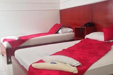 호텔 Center Plaza Plus