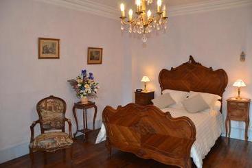 تختخواب و صبحانه Manoir De La Presle Ornella Et Stéphane