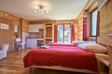 Chalet Aventure B&b Les Gets