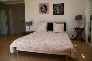 Bed and Breakfast La Villa Blanche
