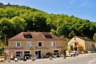 ホテル Hôtel Restaurant Le Rouffillac