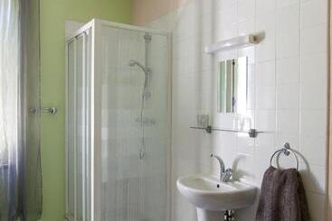 ベッドアンドブレックファースト Au Petit Verger