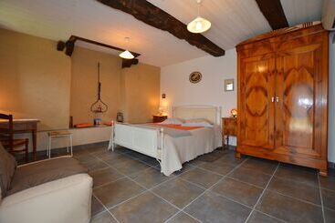 צימר Chambres D Hôtes La Fontaine Garel