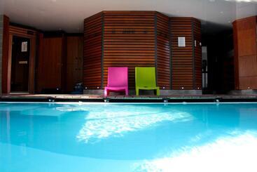 تختخواب و صبحانه Domaine Du Clos Fleuri   Spa