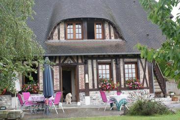 Bed and Breakfast En Bord De Seine