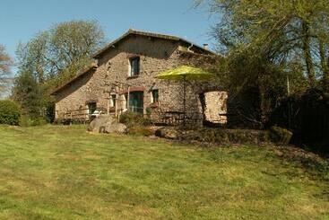 민박 La Trainelière