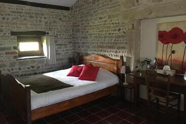 تختخواب و صبحانه Le Moulin De Champagne