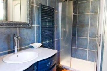 تختخواب و صبحانه Les Chambres Du Manoir