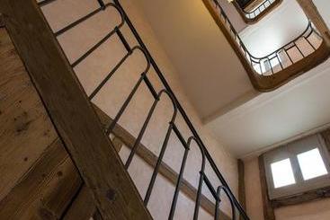 آپارتمانهای توریستها Maison Ailleurs