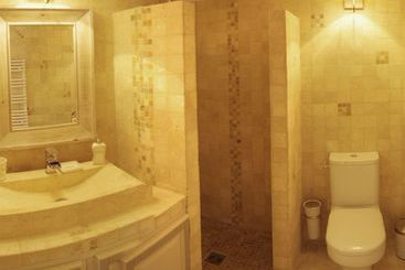 ベッドアンドブレックファースト Mas Dansavan Chambres D Hôtes