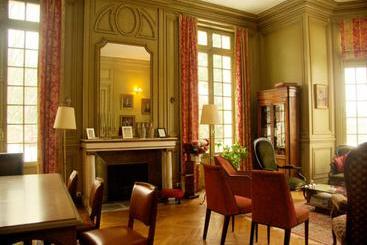 تختخواب و صبحانه Villa Roassieux