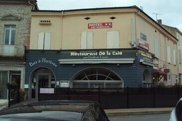 ホテル Des Remparts