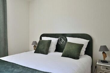 Отель Domaine De Suzel