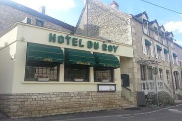 Отель Hôtel Du Roy
