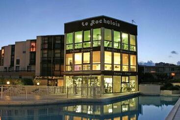 호텔 Logis Hôtel Le Rochelois