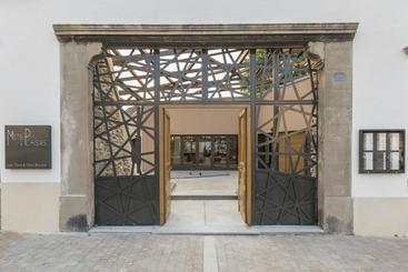 هتل Hôtel Mets Et Plaisirs