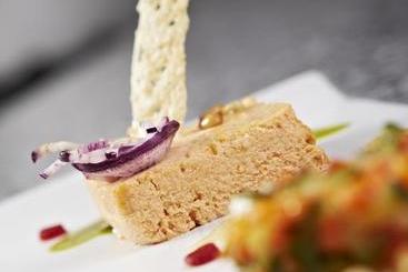 هتل Hôtel Mets Et Plaisirs