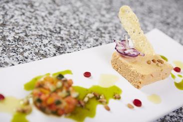 هتل Hôtel Mets Et Plaisirs