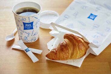 בית מלון כפרי Ibis Budget Arles Palais Des Congres