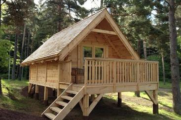 渡假胜地  Cabane Lodge Domaine Du Lac Chambon