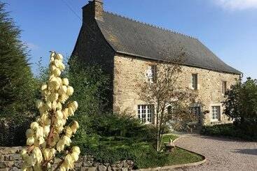 住宿加早餐  Chambres D Hotes Au Clos Du Lit