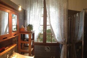 ベッドアンドブレックファースト Domaine De Joreau