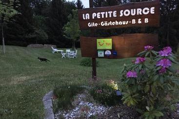 住宿加早餐  Gîte Et Chambre D Hôtes La Petite Source