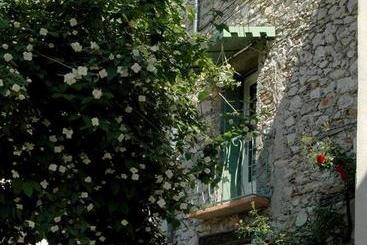 Bed and Breakfast La Magnanerie De Cazilhac